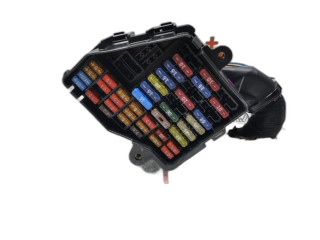 Блок предохранителей 8D1941824   Audi A3 S3 8L    