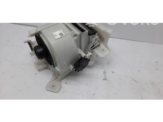 Вентилятор печки Mazda 3 III