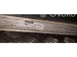 Интеркулер  1K0145803A, B5896   Volkswagen Touran I 