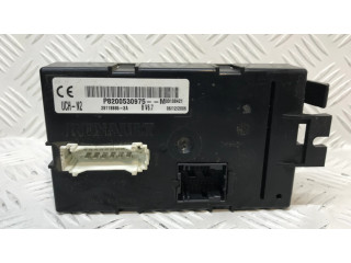 Блок комфорта P8200530975   Renault Trafic II (X83)   