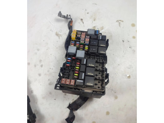 Блок предохранителей AB3914A076BD Ford Ranger