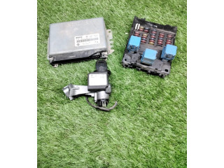 Řídící jednotka 23710IF702, 0261207584 Nissan Micra 2001