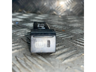 Включатель обогрева стекла с помощью электричества