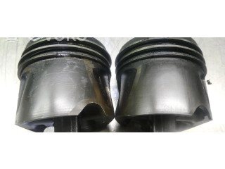 Píst 642 Mercedes-Benz C AMG W204 3.0