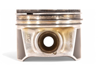  Поршень DDY DDYA DDYB 04L107065AR  Skoda Karoq  