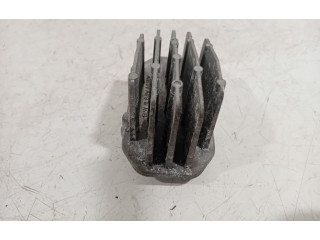 Блок комфорта 10450130 Renault Clio IV