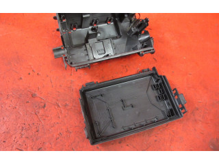 Блок предохранителей  13246936   Opel Meriva B    