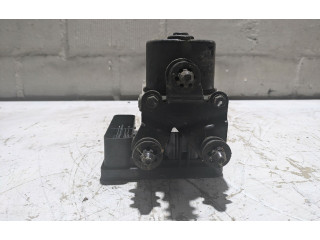 Блок АБС 1K0907379AC, 1K0614518 Volkswagen Caddy 2004 - 2010 года