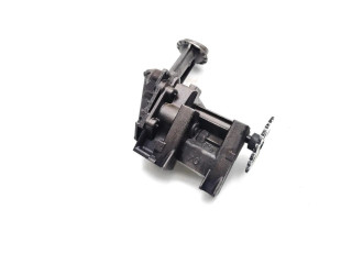 Масляный насос  K9K400 8200307174  Nissan Note (E11) 