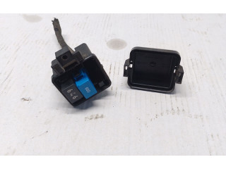 Блок предохранителей 8X0971845A Audi A1