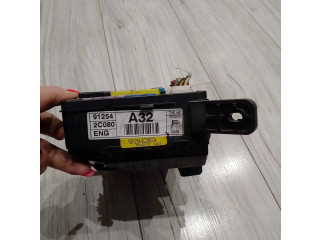 Блок предохранителей  912542C080   Hyundai Coupe    