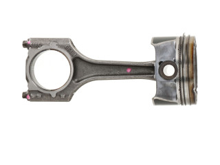 Шатун  06H198401D    Volkswagen Golf VII  