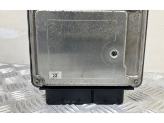 Блок управления двигателем Блок управления 03L906018QH   Audi Q3 8U