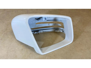 Пластиковая отделка зеркала