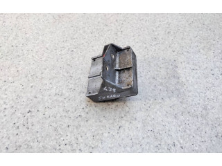 Блок управления двигателя 1125000012 Subaru Forester SF