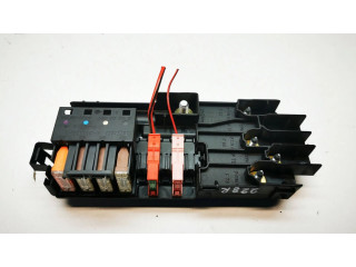 Блок предохранителей 2115452601, 013948411 Mercedes-Benz R W251
