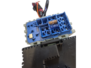 Блок предохранителей    Volvo V70    