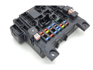 Блок предохранителей 8637A643, 7231000865 Mitsubishi Outlander