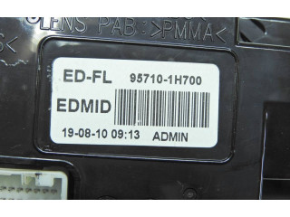 Дисплей    95710-1H700, 857101H700   KIA Ceed