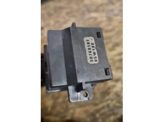 Ручка стеклоочистителей 30768101   Volvo XC90