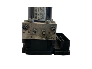 Панель приборов 32356877, P32356877   Volvo XC40       