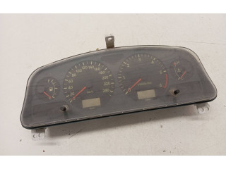 Přístrojová deska Toyota Avensis T220 1999 88458014