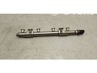 Топливная рампа 04e133320d Skoda Octavia Mk3 (5E) для двигателя CZD