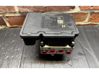 Jednotka ABS 1K0907379CB, 1K0614517EH Audi A3 S3 A3 Sportback 8P 2009