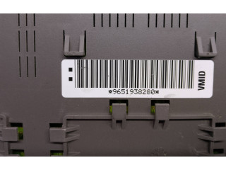 Блок предохранителей  9651938280   Fiat Ulysse    