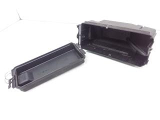 Блок предохранителей 2515400524, 1645400182 Mercedes-Benz R W251