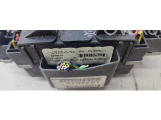 Pojistková skříňka 8645410, 01W065 Volvo XC70 2002