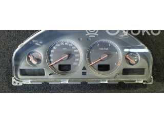 Панель приборов 0205493, 69294580T   Volvo V70       