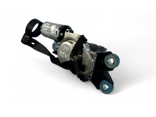 Моторчик дворников 30663891    Volvo V70