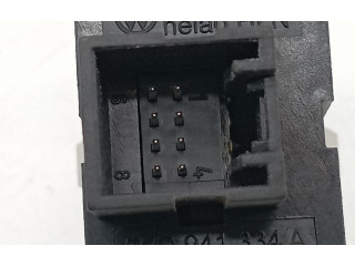 Přístrojová deska  Volkswagen Tiguan 2012 5M0941334  