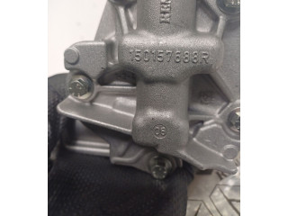 Масляный насос 150157688R   Renault Master III