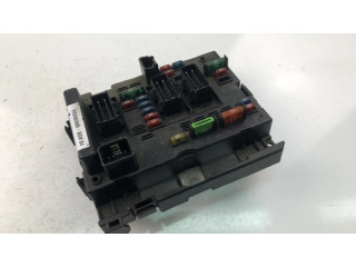 Блок предохранителей  9650663980   Citroen C8    