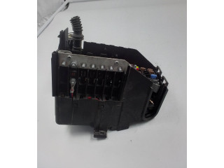 Блок предохранителей  6G9T14A067CA   Volvo V70    