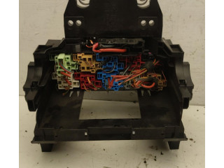 Блок предохранителей    Audi A1    