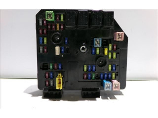 Pojistková skříňka 60614436 Opel Antara 2006