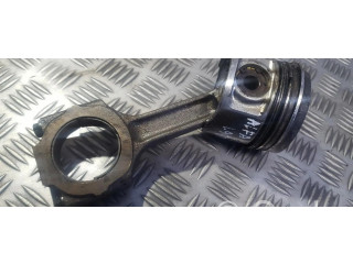 Píst Alfa Romeo 156 pro naftový motor 1.9