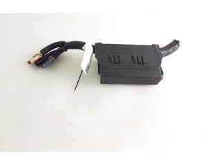 Блок предохранителей  7154722330, 24382   Nissan Juke I F15    