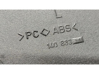 Держатель крышки лампы заднего фонаря