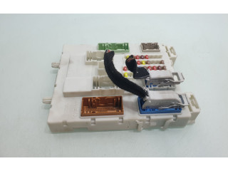 Pojistková skříňka 31394135 Volvo V40 2013