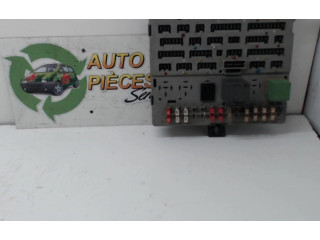 Pojistková skříňka Peugeot 309 1986