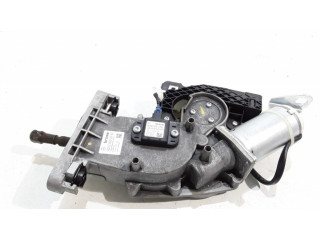 Притягиватель задней крышки