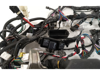 Блок предохранителей 8501L388   Mitsubishi Outlander    