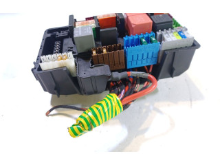 Pojistková skříňka Mercedes-Benz C W205 2018