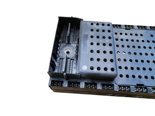 Блок предохранителей 9494343, 9494509   Volvo S80    