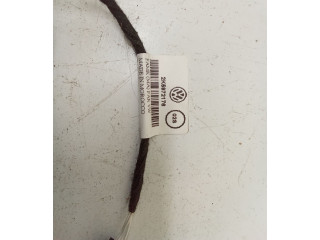 Zámek zadních dveří 2K5827505C Volkswagen Caddy 2018