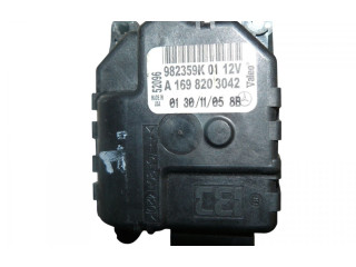 Блок управления климат-контролем A1698203042   Mercedes-Benz A W169